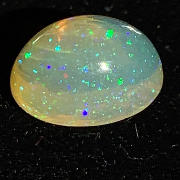 2.27 Ct Natural Cabochon Ethiopian Opal Cabochon - Picture 6 of 17